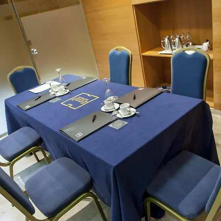 Zenit Hotel 3*