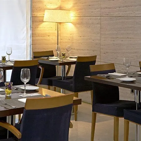 Hotell Zenit 3*