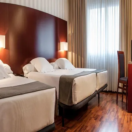 زينيت مالاغا فندق 3*